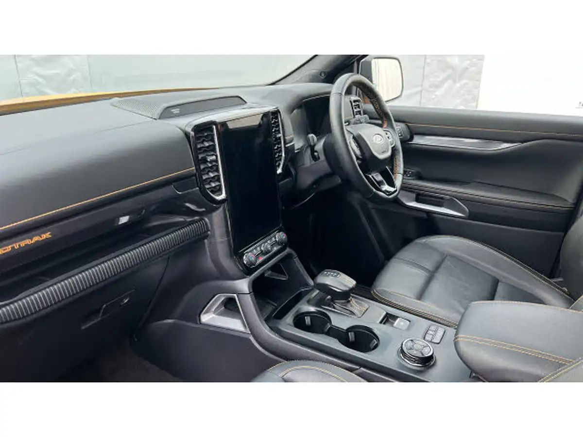 2024-ford-ranger-20-ecoblue-wildtrak-double-cab-205pseu6d-big-8