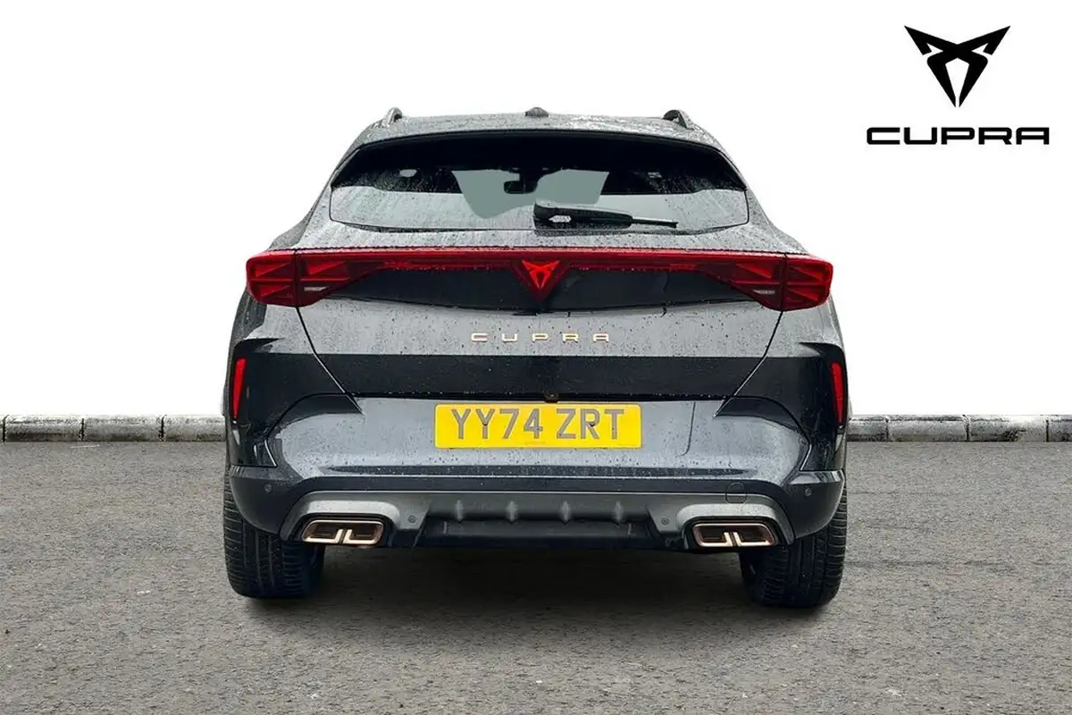 2025-cupra-formentor-15-e-hybrid-vz1-big-9