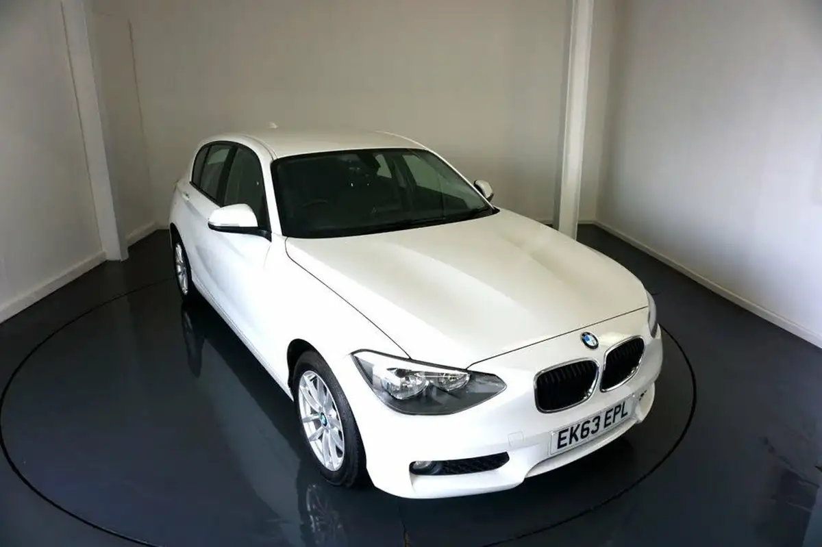 2013-bmw-1-series-16-114i-se-ss-5d-big-12