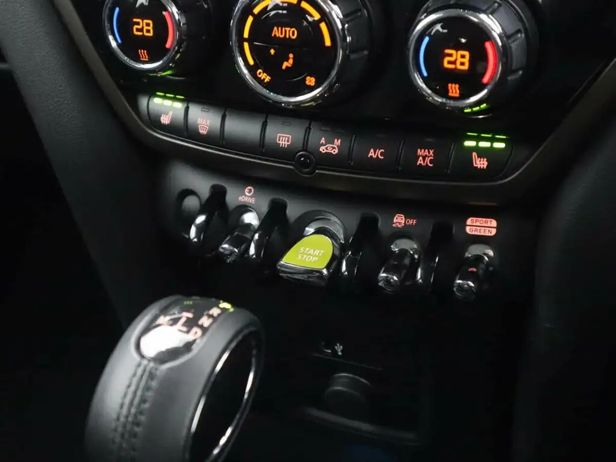 2021-mini-countryman-15-cooper-s-e-phev-classic-comfort-big-18