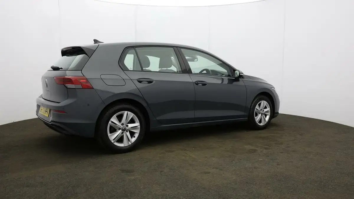 2022-volkswagen-golf-15-tsi-life-150ps-hatchback-big-55