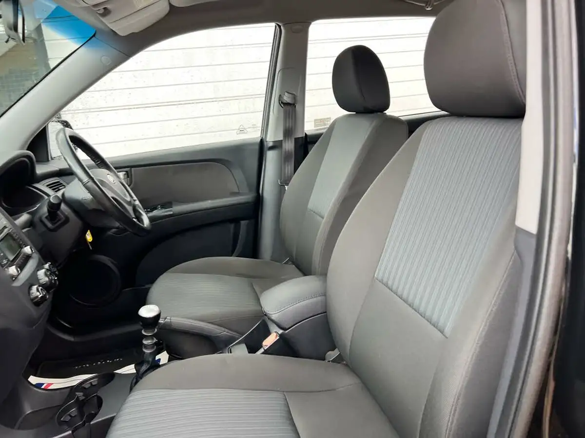2010-kia-sportage-20td-xe-4wd-big-18