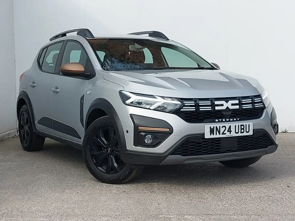 2024-dacia-sandero-stepway-10-tce-extreme-90bhp-big-0