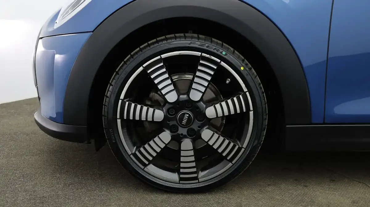 2023-mini-cooper-15-cooper-exclusive-premium-auto-hatchback-5d-auto-big-16