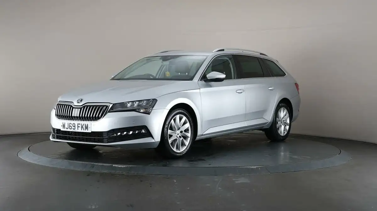 2019-skoda-superb-15-tsi-se-technology-estate-big-41