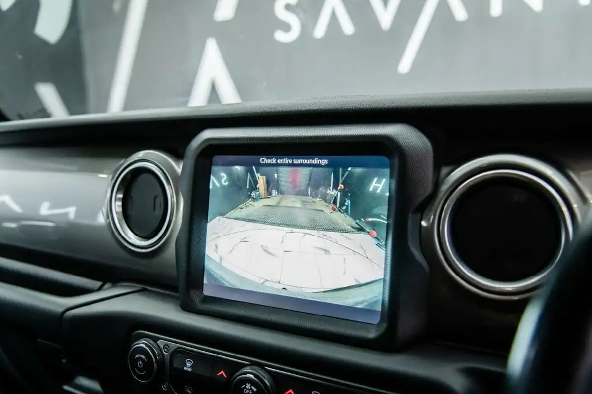 2019-jeep-wrangler-20-gme-sahara-hard-5d-big-3