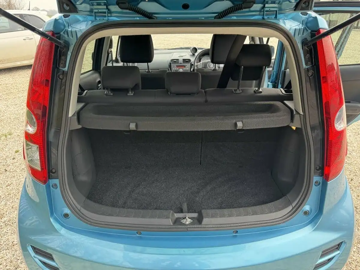 2014-suzuki-splash-12-sz4-auto-big-17