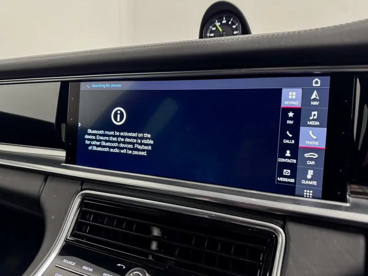 2019-porsche-panamera-30-4-e-hybrid-hatchback-big-46