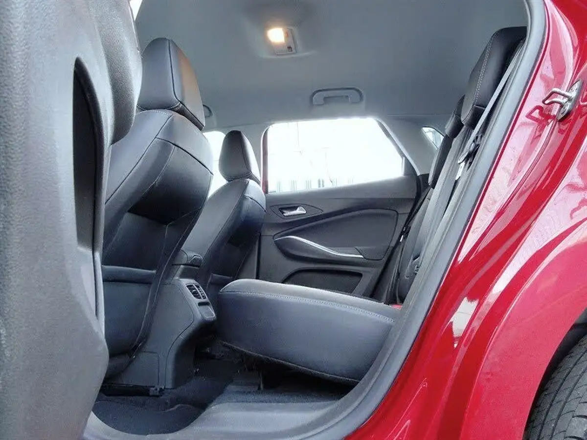 2023-vauxhall-grandland-12-ultimate-130ps-big-13