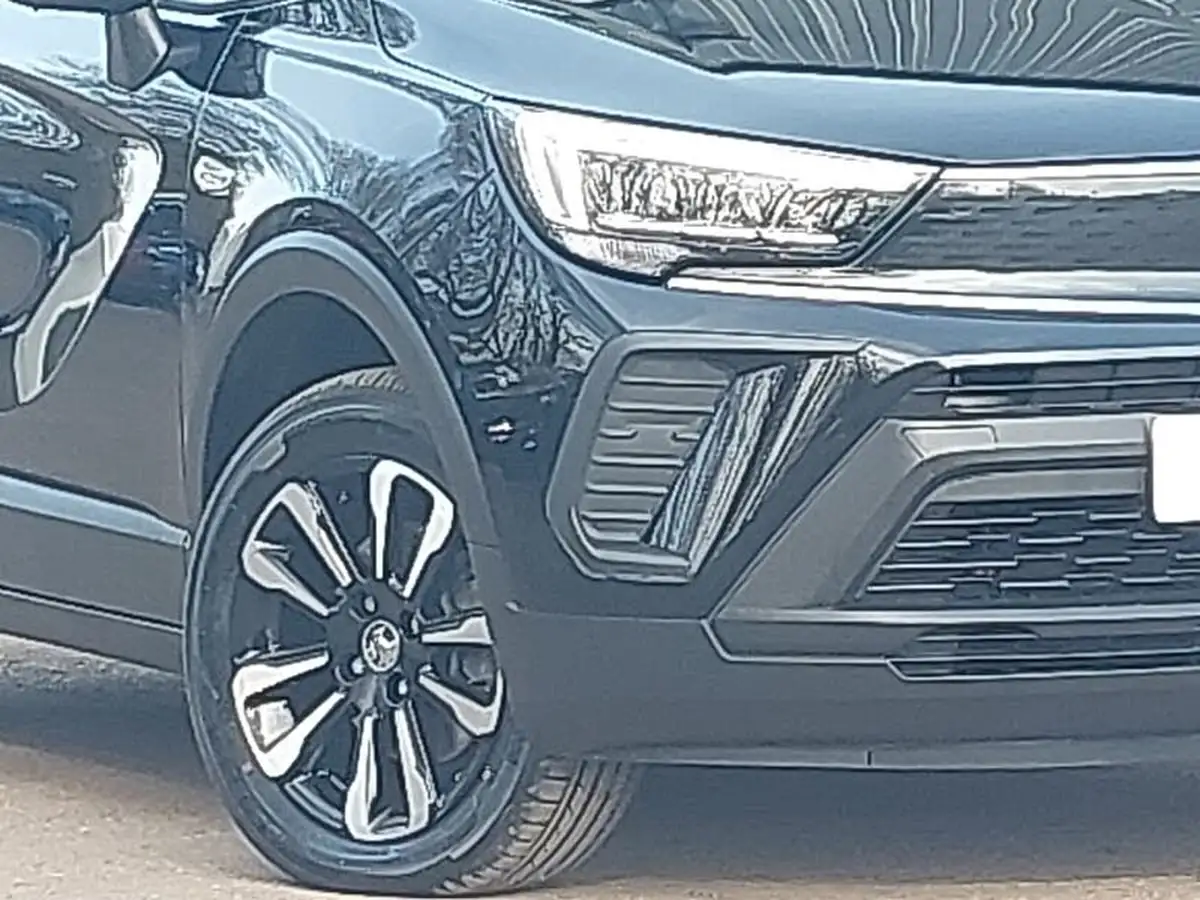 2022-vauxhall-crossland-12-se-edition-big-8