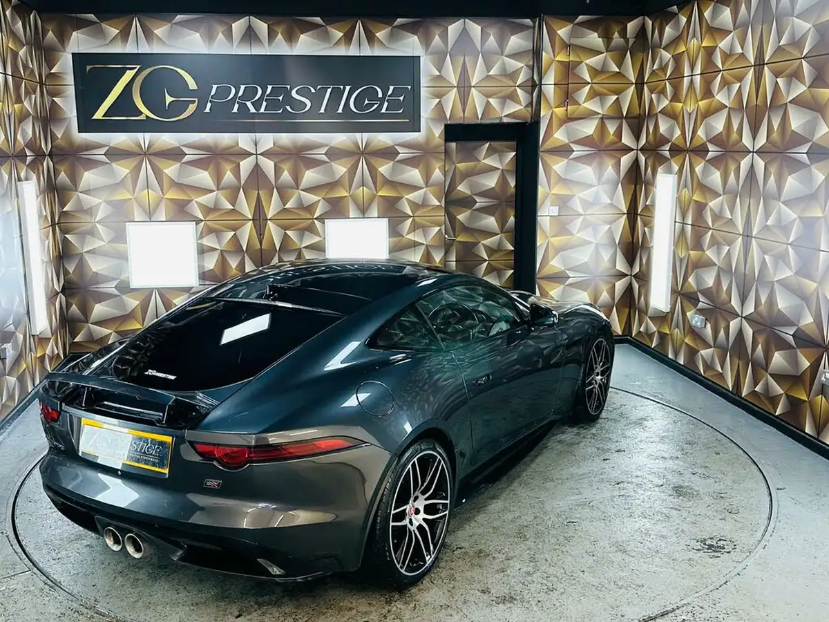 2019-jaguar-f-type-30-v6-sc-chequered-flag-340ps-coupe-big-30