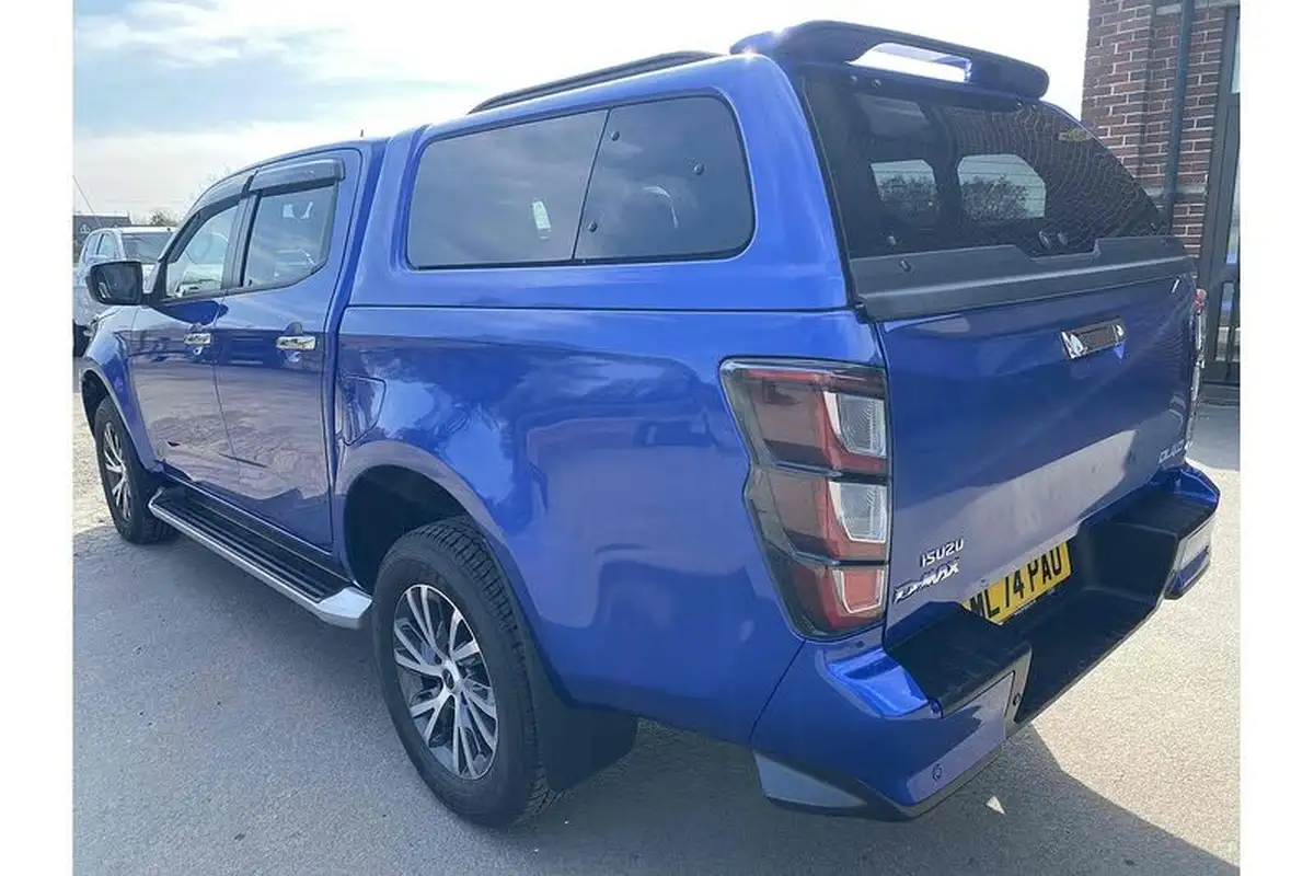 2024-isuzu-d-max-19td-dl40-big-1