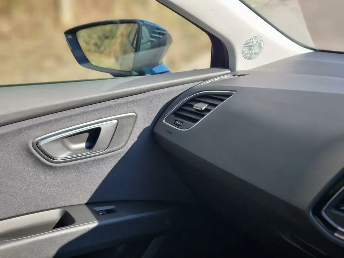 2019-seat-leon-15-tsi-evo-fr-130ps-ss-hatchback-big-30