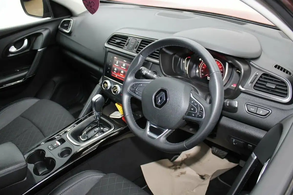 2019-renault-kadjar-13-tce-iconic-140bhp-edc-auto-big-11