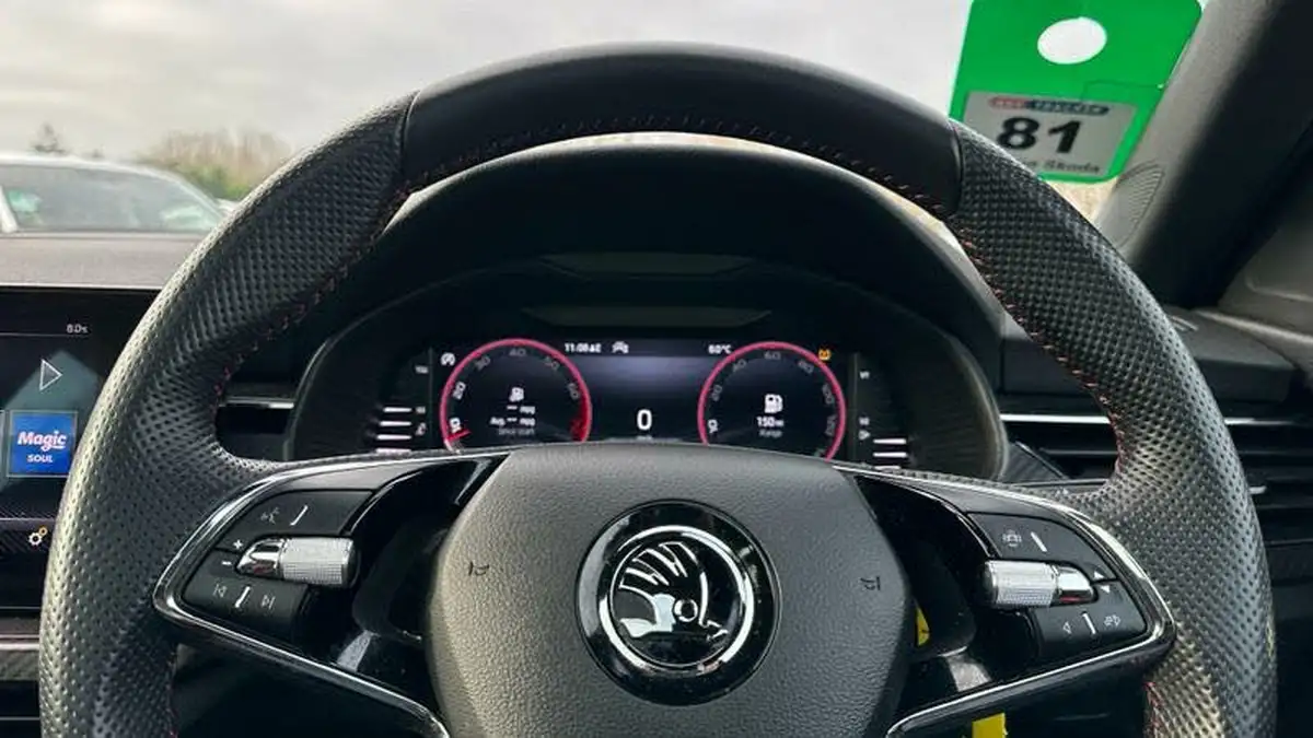 2020-skoda-kamiq-15-tsi-monte-carlo-dsg-big-20