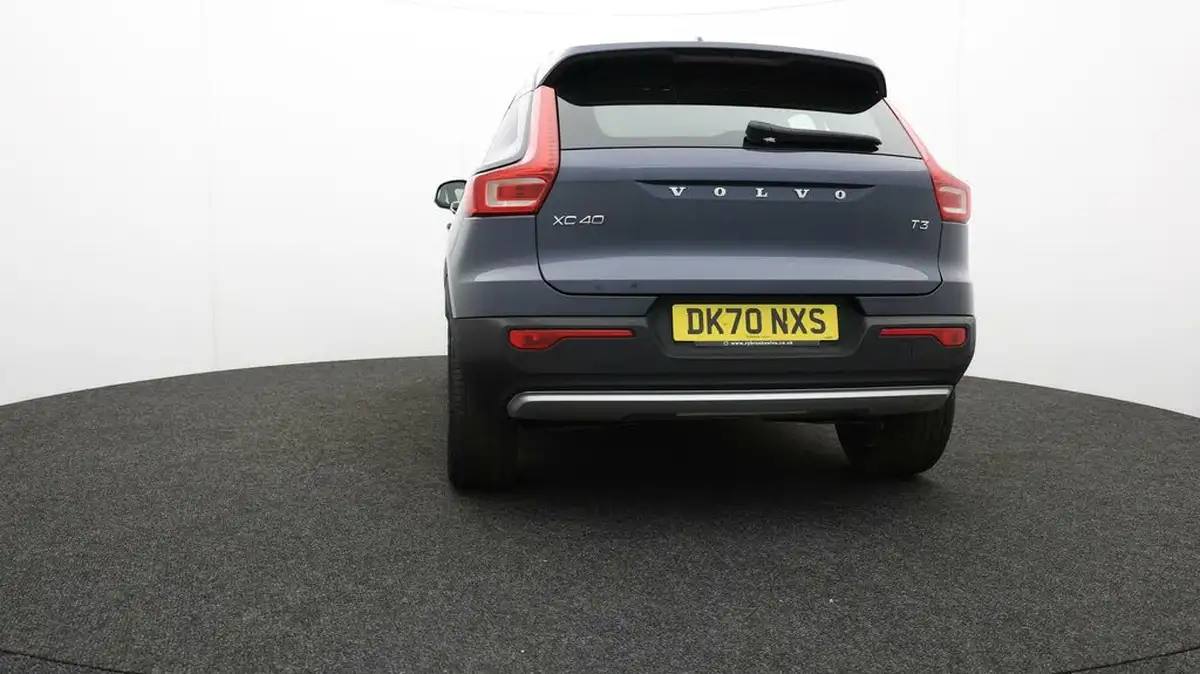 2020-volvo-xc40-15-t3-inscription-geartronic-big-36