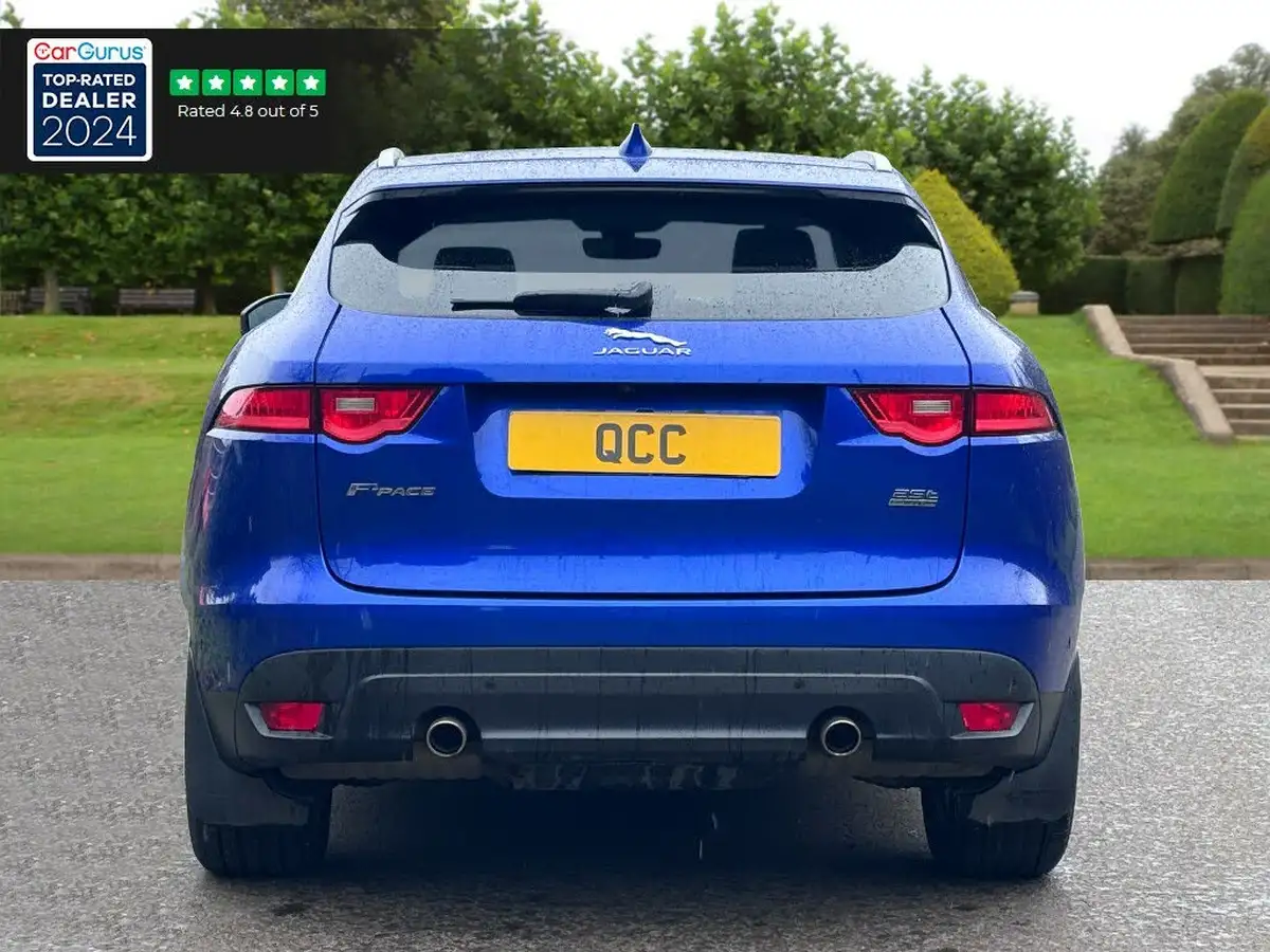 2019-jaguar-f-pace-20i-portfolio-250ps-ss-big-4