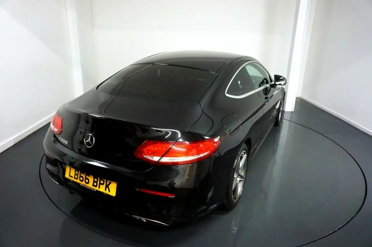 2016-mercedes-benz-c-class-big-8