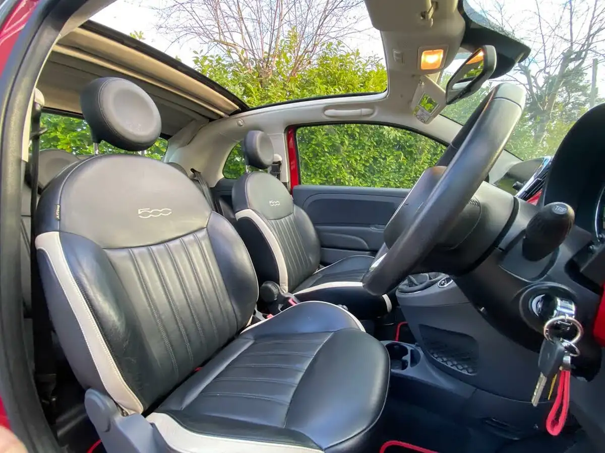 2016-fiat-500c-09-lounge-105bhp-big-58