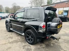 2018-mitsubishi-shogun-32td-warrior-187bhp-4x4-station-wagon-3d-auto-small-7