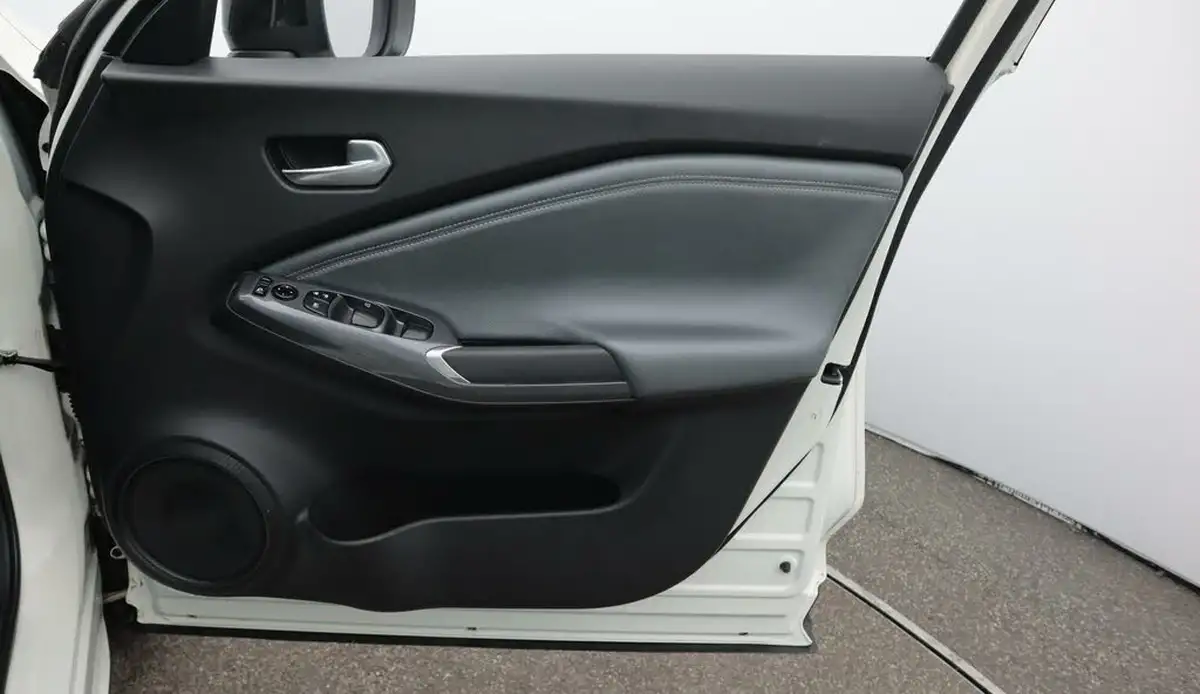 2022-nissan-juke-10-dig-t-n-connecta-big-15
