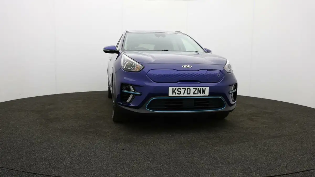 2021-kia-e-niro-ev-3-big-44