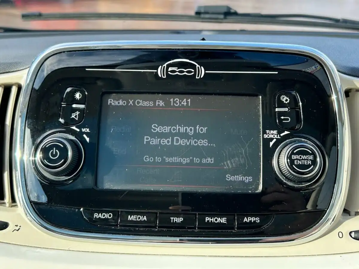 2015-fiat-500-12-lounge-ss-big-14