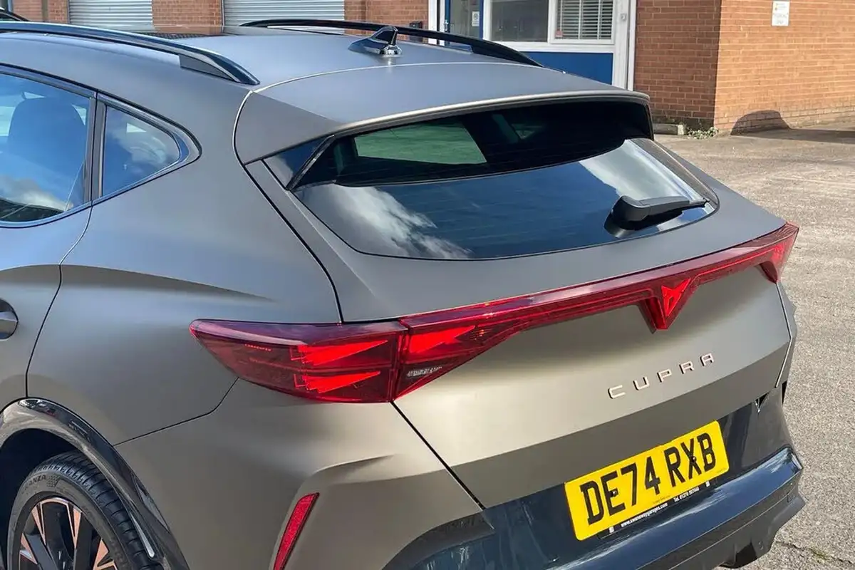2024-cupra-formentor-15-e-hybrid-vz-first-edition-big-14
