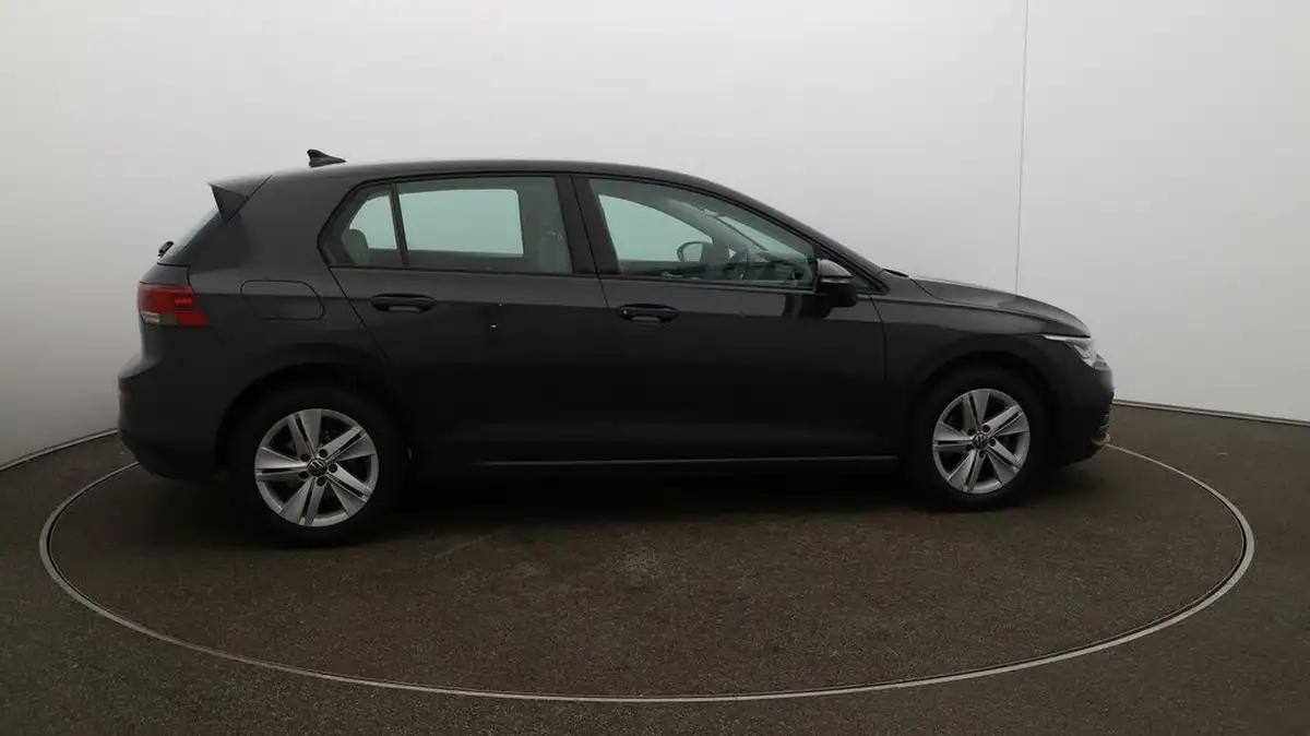 2022-volkswagen-golf-20tdi-life-hatchback-big-41