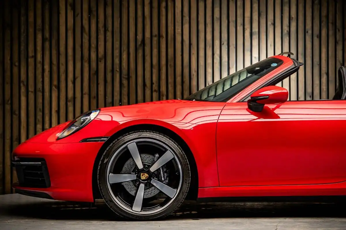 2023-porsche-911-30-targa-4-big-8