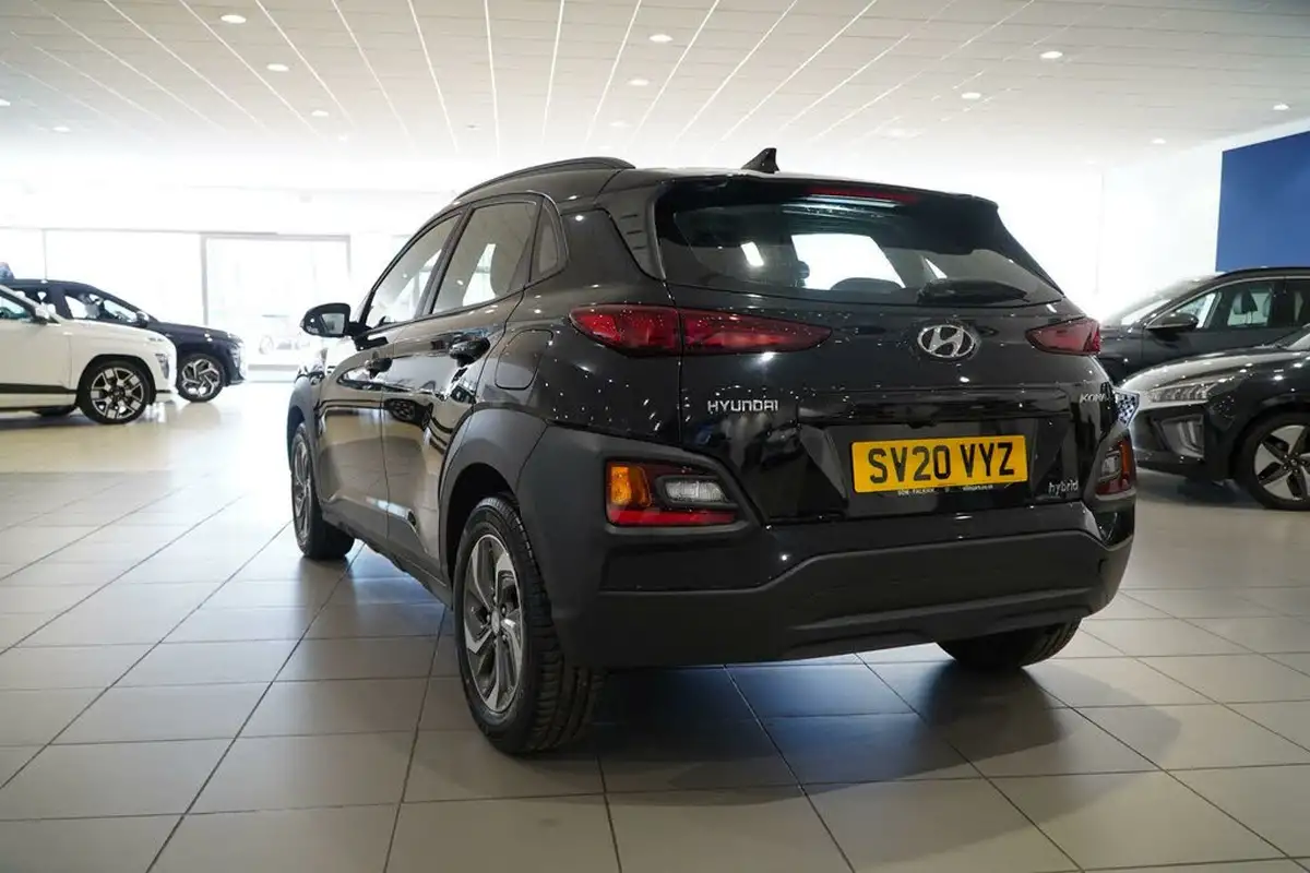 2020-hyundai-kona-16-gdi-se-big-6