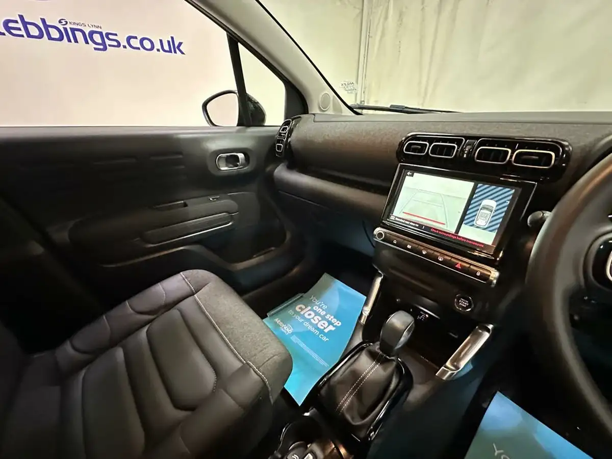 2022-citroen-c3-aircross-12-puretech-shine-plus-130ps-eat6-big-19