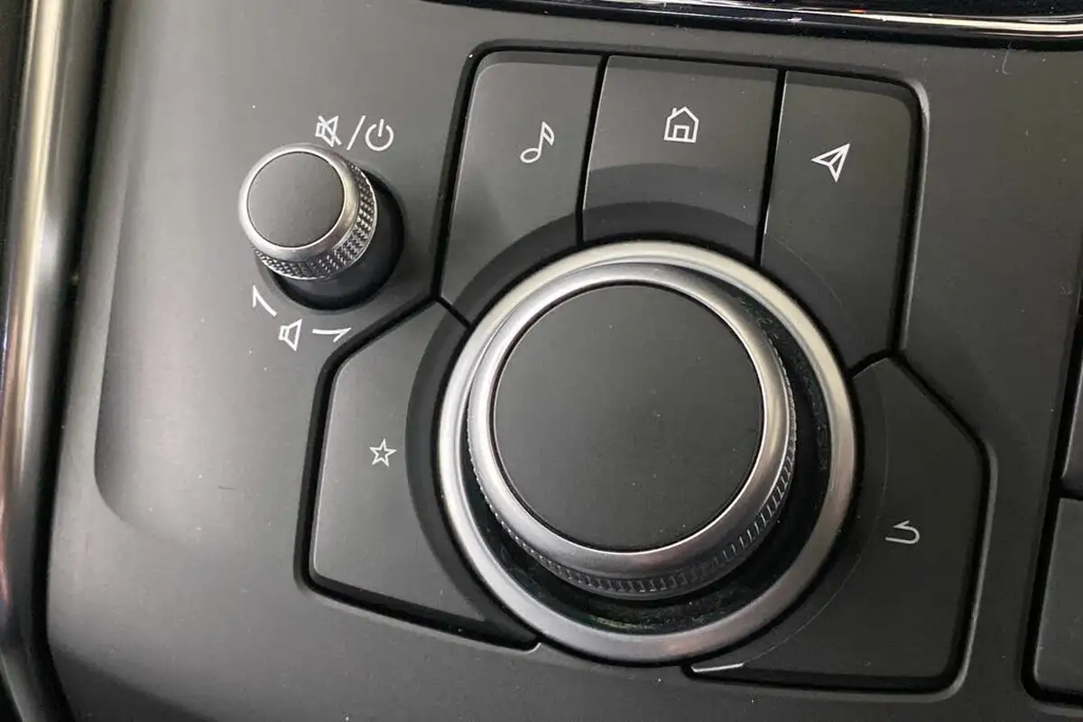 2023-mazda-cx-5-20-homura-big-35