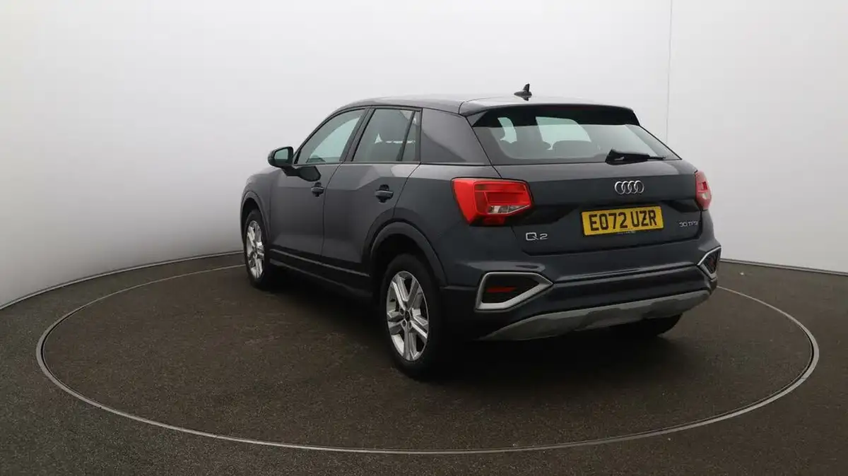 2022-audi-q2-10-30-tfsi-sport-big-52