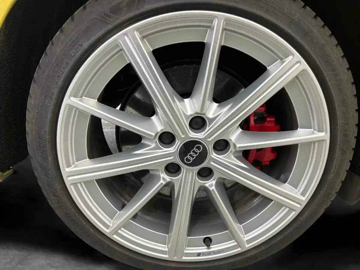 2022-audi-s3-20-tfsi-sportback-5d-big-10
