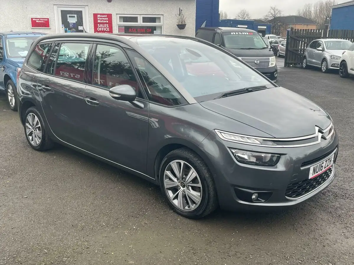 2016-citroen-grand-c4-picasso-16bluehdi-exclusive-big-7