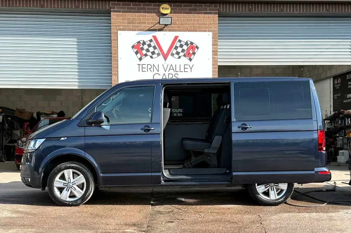 2021-volkswagen-transporter-20tdi-t32-highline-bmt-swb-150pseu6dt-e-kombi-dsg-big-4