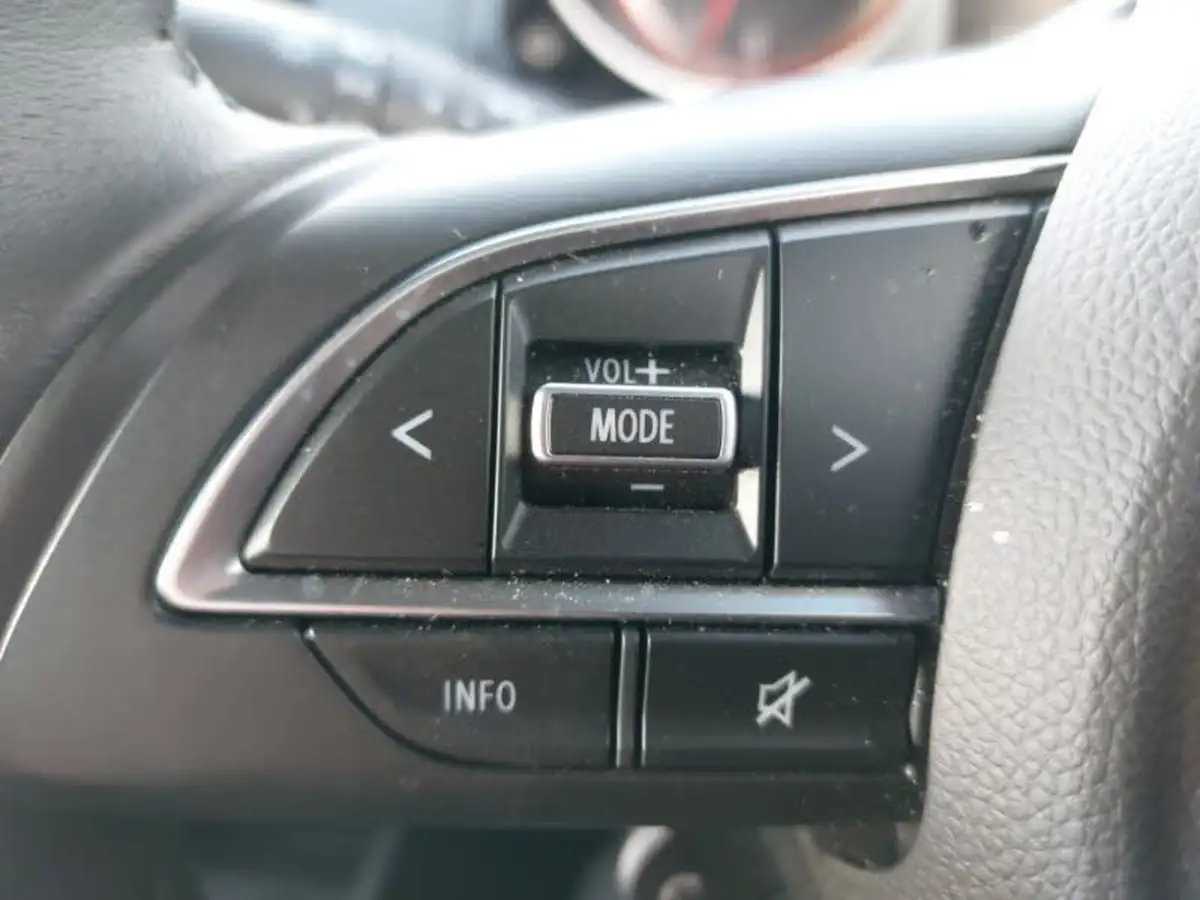 2019-suzuki-swift-12-dualjet-sz3-91ps-big-16