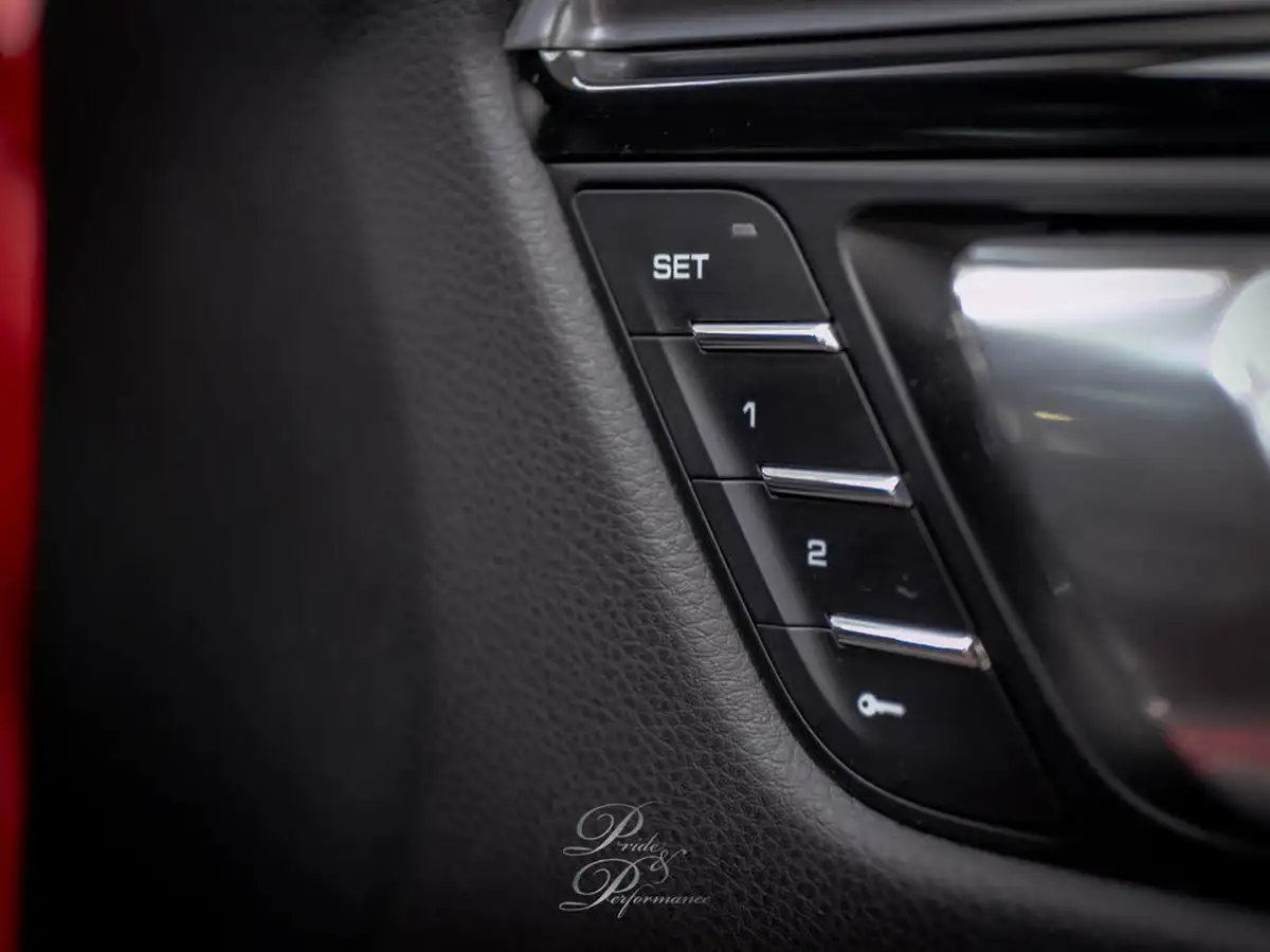 2017-porsche-macan-30td-s-ss-big-34