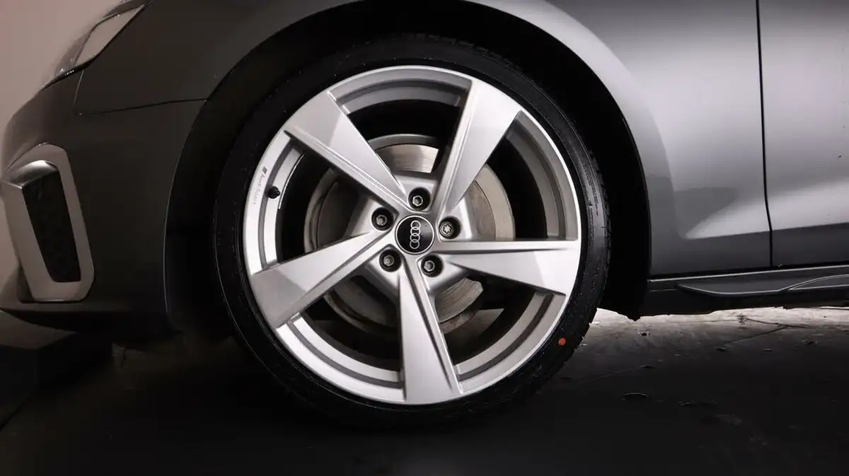 2021-audi-a4-20-40-tdi-s-line-204ps-big-17