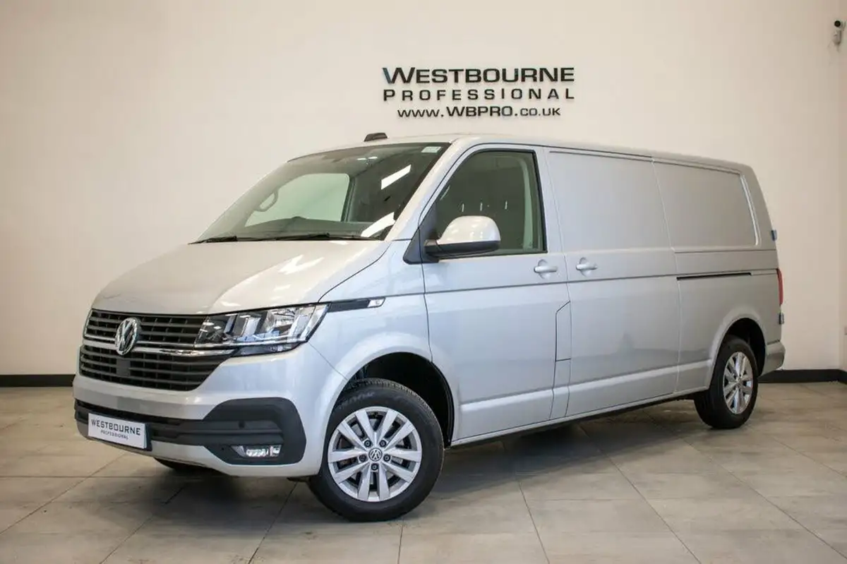 2022-volkswagen-transporter-20tdi-t30-highline-bmt-swb-150pseu6d-kombi-big-23