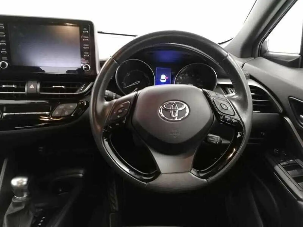 2020-toyota-c-hr-18-vvt-i-icon-big-8