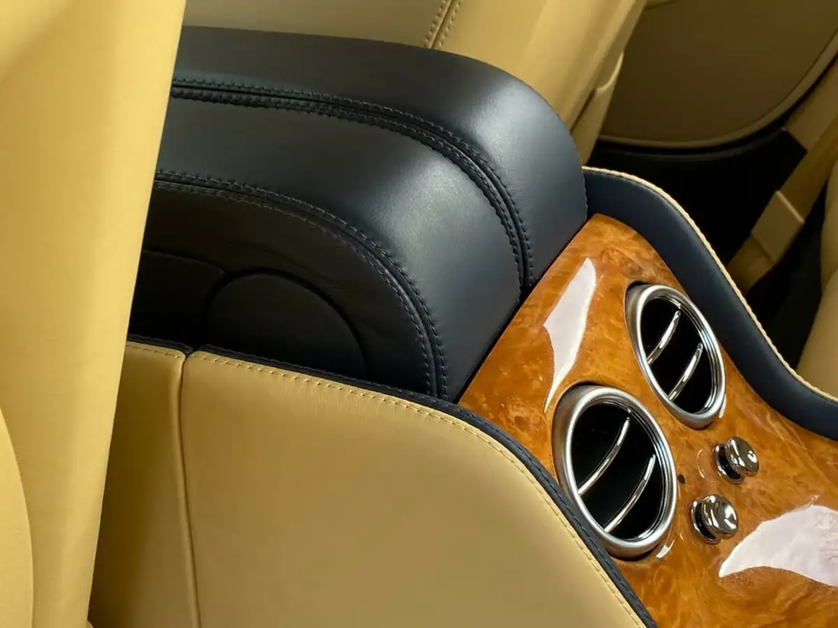 2013-bentley-continental-40-gt-v8-big-52