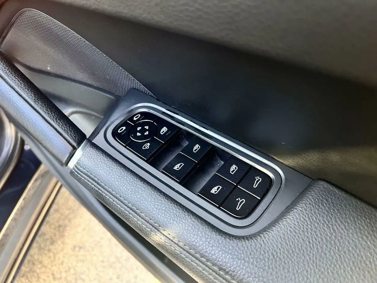 2020-porsche-cayenne-29-v6-s-coupe-big-73
