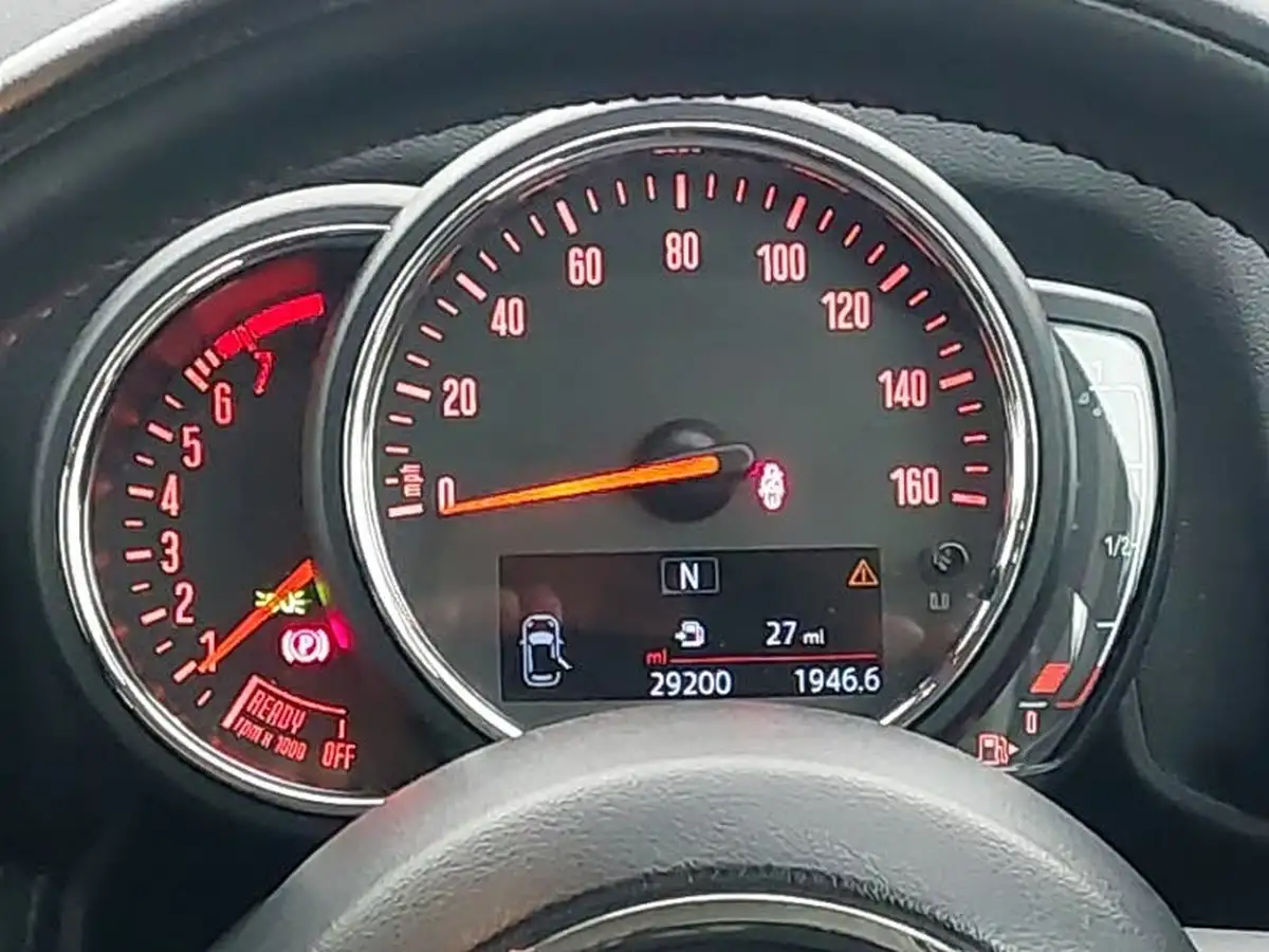 2019-mini-countryman-20-cooper-s-classic-big-10