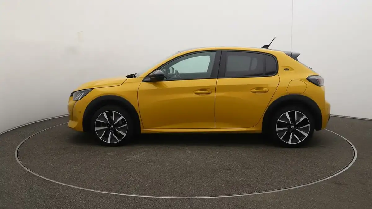 2021-peugeot-208-e-gt-premium-big-65