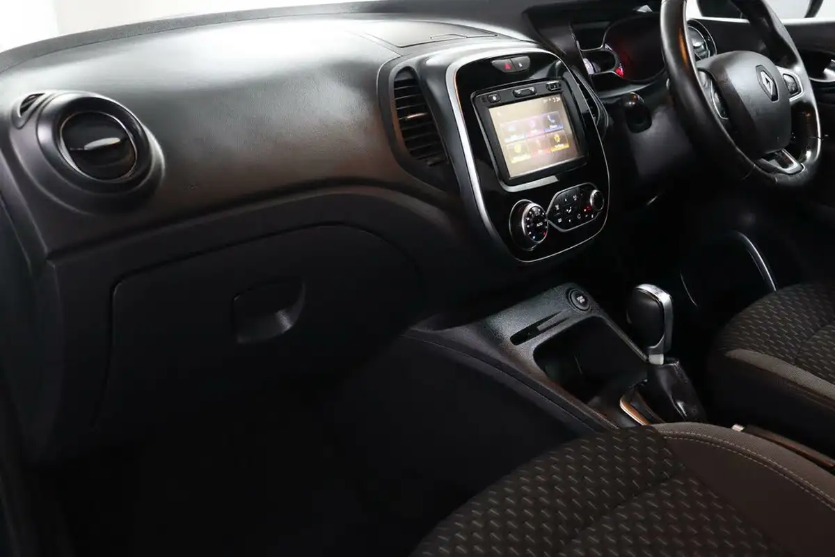 2018-renault-captur-12-dynamique-s-nav-big-29