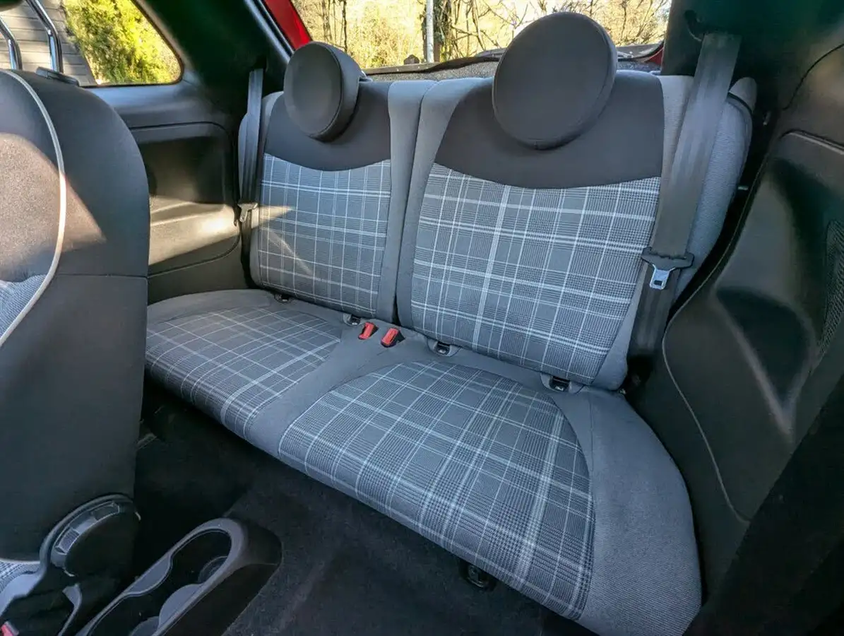 2020-fiat-500-10-lounge-big-24