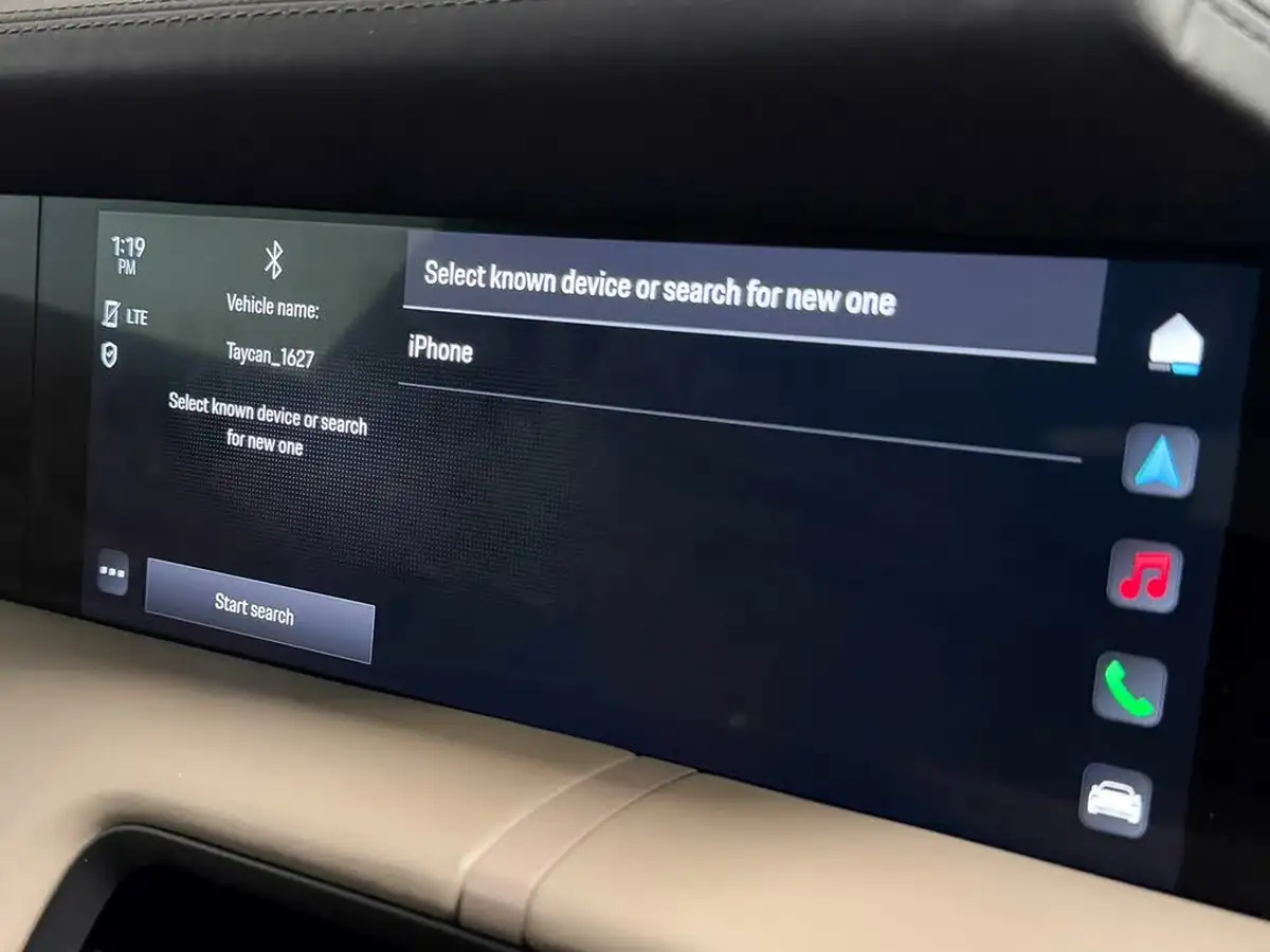 2022-porsche-taycan-e-base-476ps-performance-battery-plus-big-55