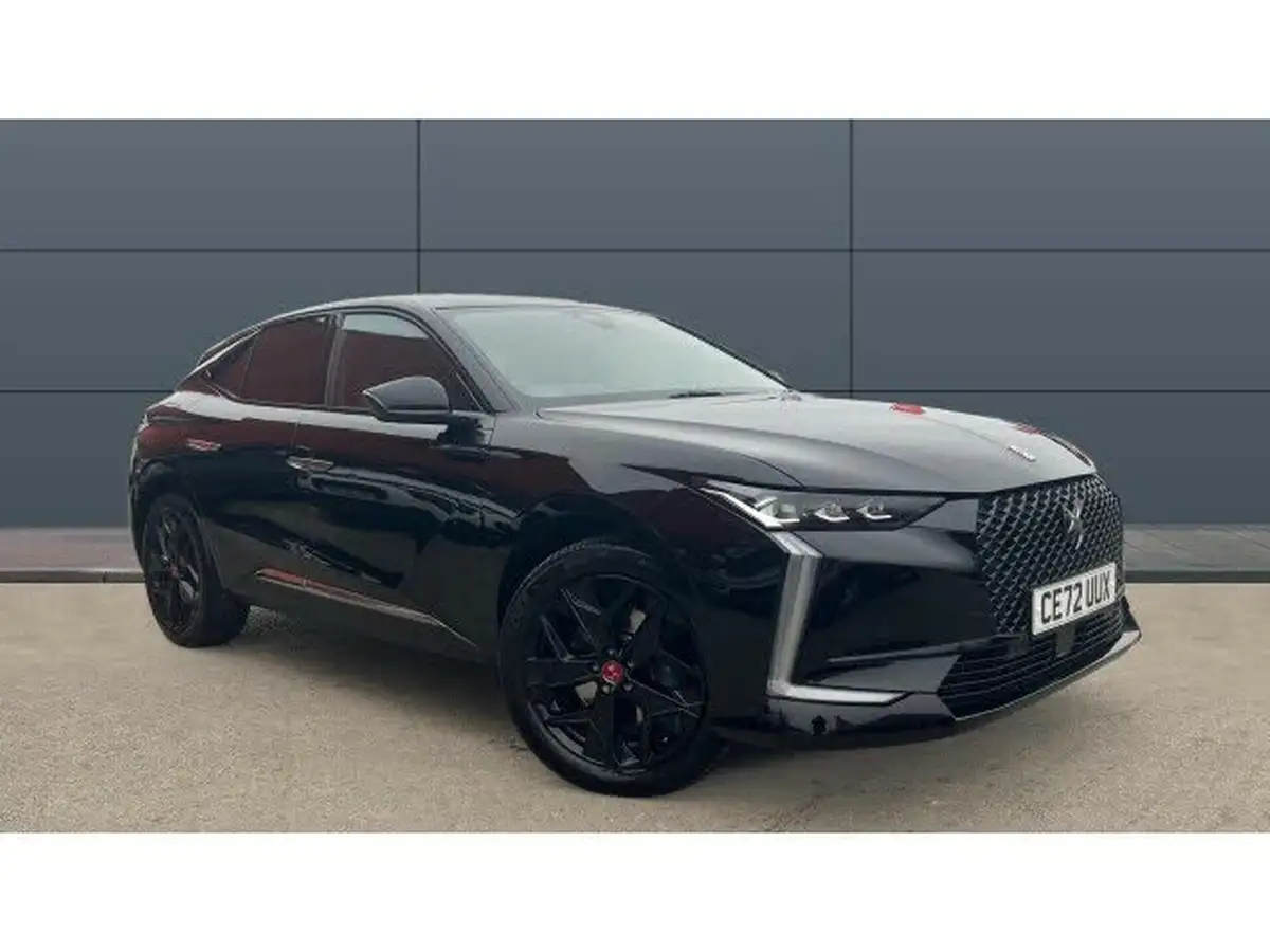 2023-ds-ds-4-e-tense-performance-line-big-0
